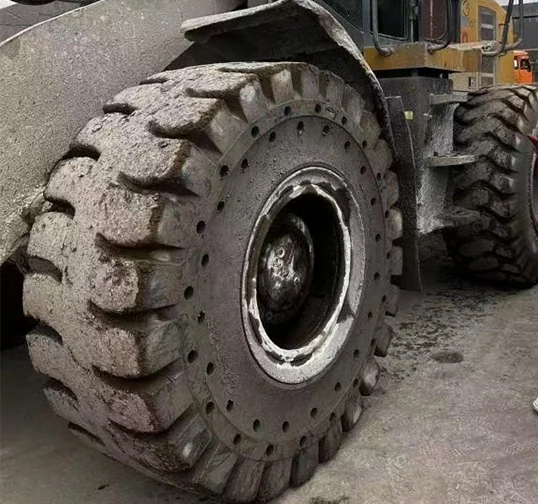 Solid OTR Tire